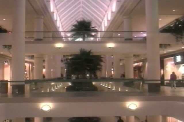 The 90's, episode 405: It's A Mall, Mall World